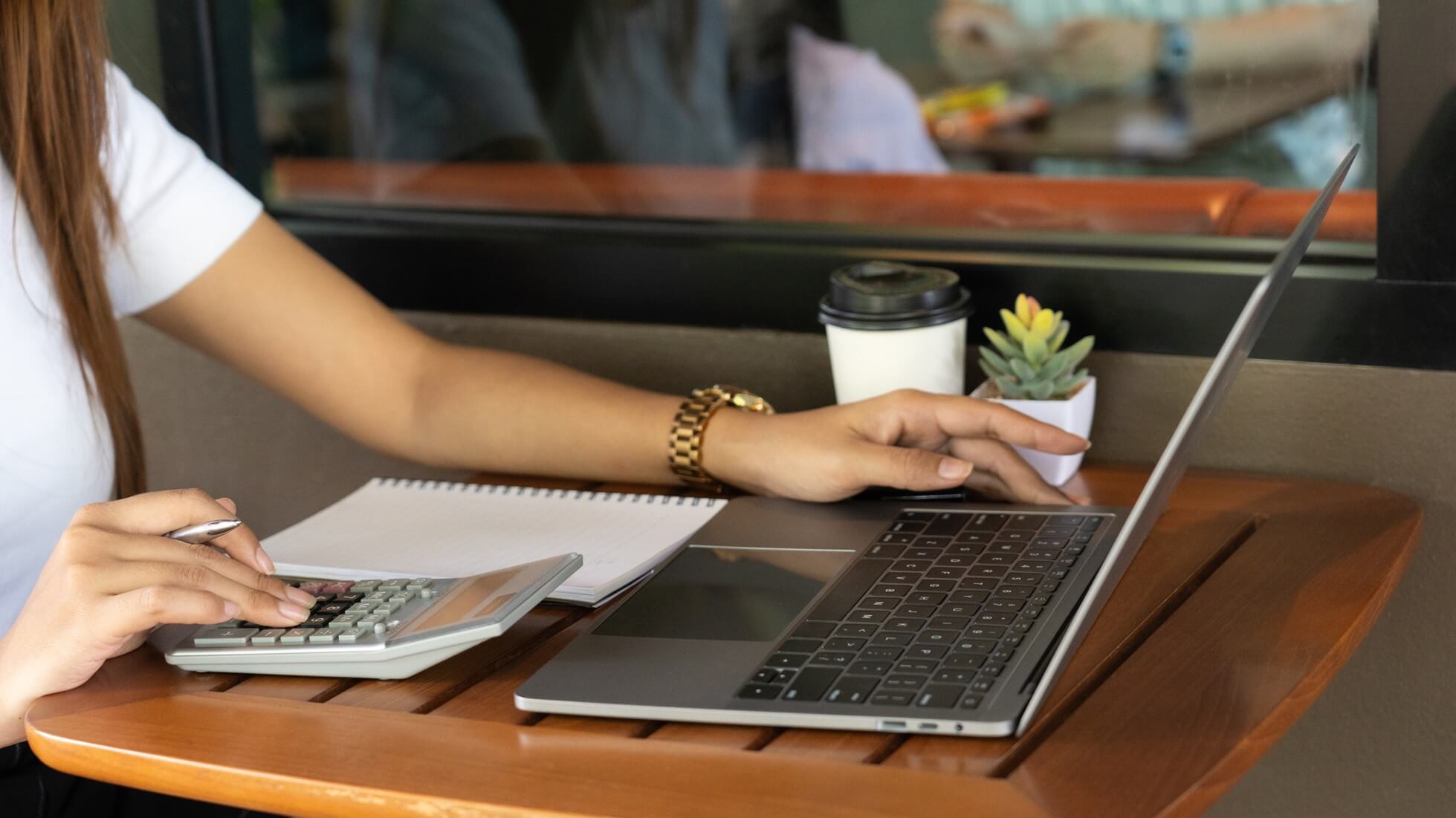 【扣稅三寶2024】扣稅必備：自願醫保、年金、強積金