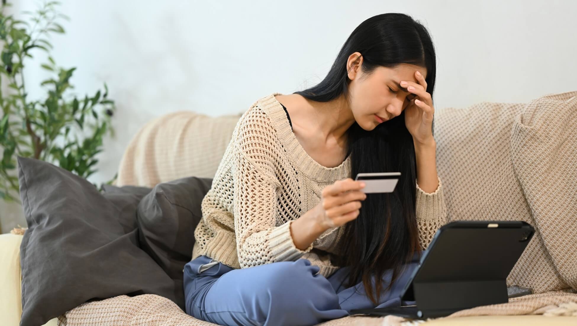 香港打工仔脫離月光族有法！了解成為月光族原因及儲蓄理財方法