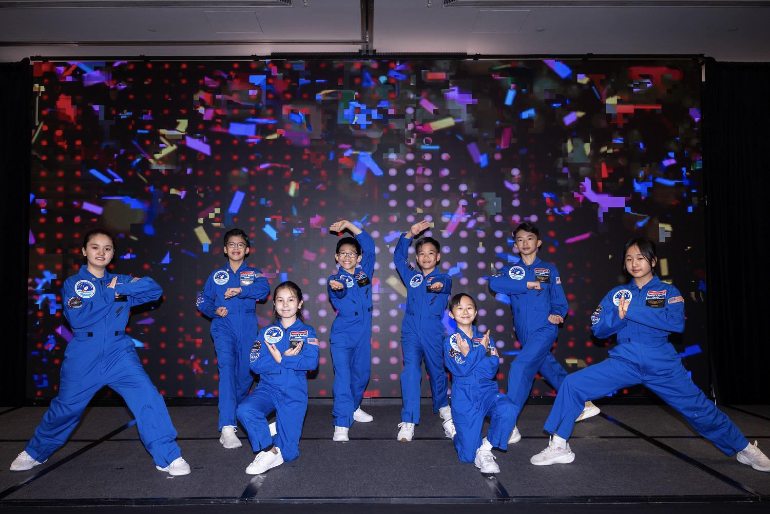一眾小太空人以剛柔並重的跆拳道表演，為慶祝午宴揭開序幕。