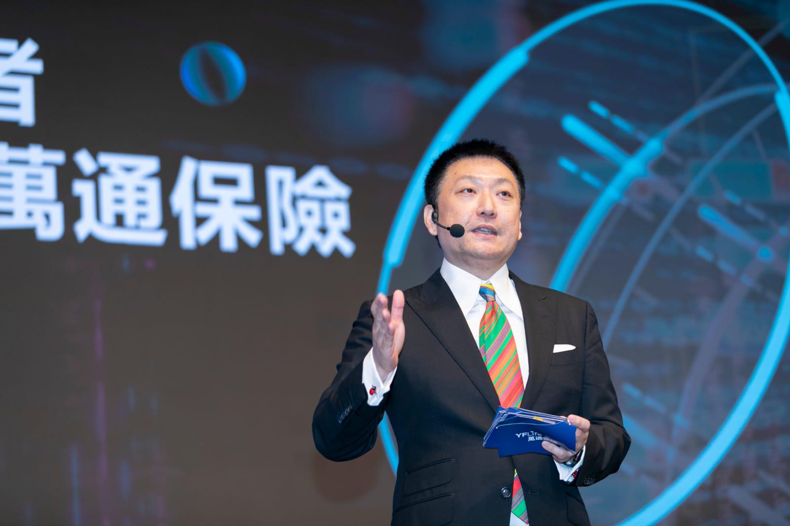 萬通保險副首席業務總監葉志堃先生為營業大會揭開序幕。